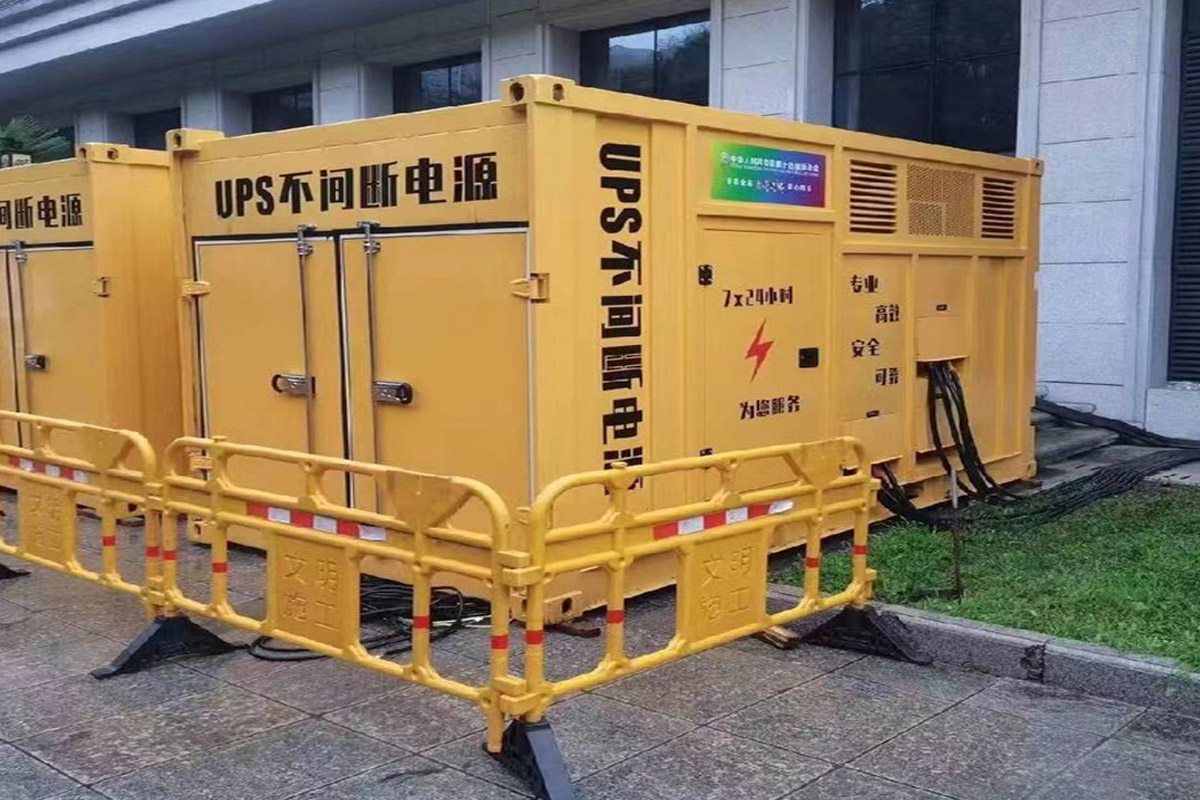 新竹镇发电机租赁施工现场